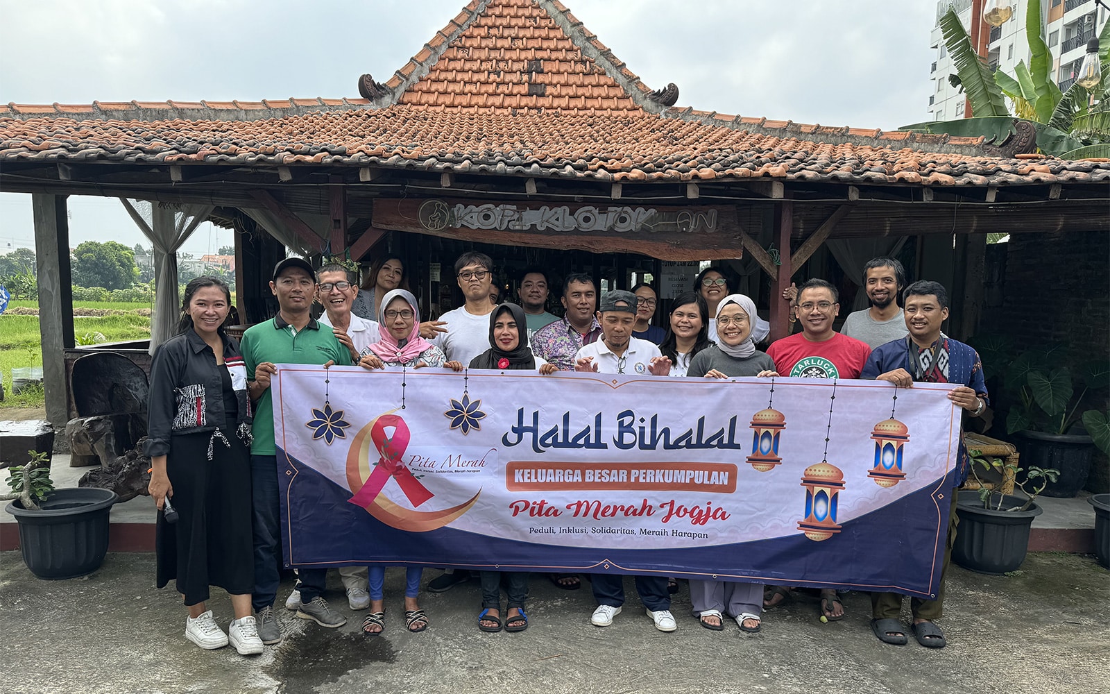 Halal Bihalal Pita Merah Jogja